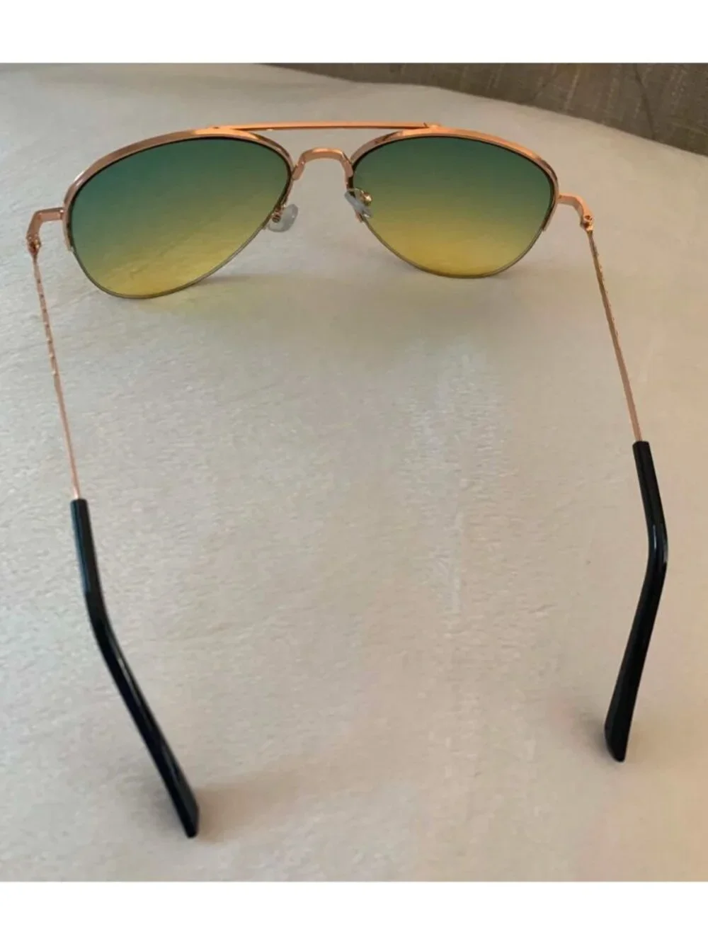 Aviator Style Sunglasses W/ Rose Gold Frame & Green/Yellow Gradient Lens Unisex